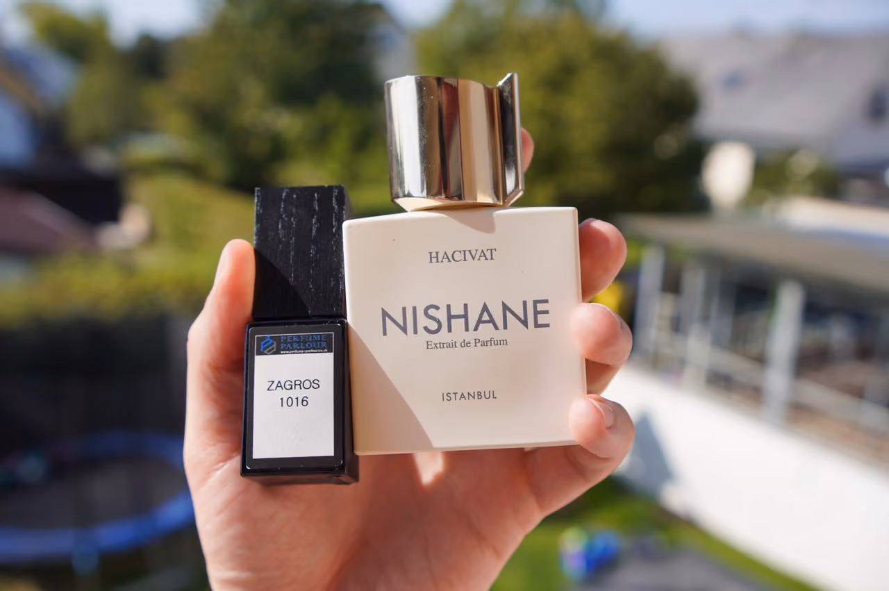 Nishane Hacivat a confronto con un clone