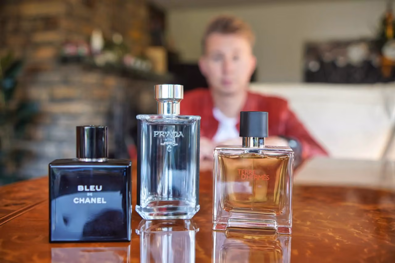 Algunas muy buenas fragancias de oficina para hombre