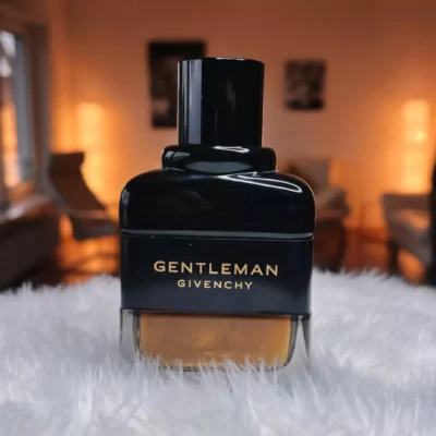 ジバンシィ・ジェントルマン レゼルヴ・プリヴェの香水批評